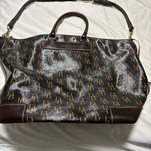 Dooney and Bourke large handbag great condition